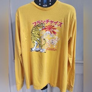 Long sleeve tiger shirt Medium